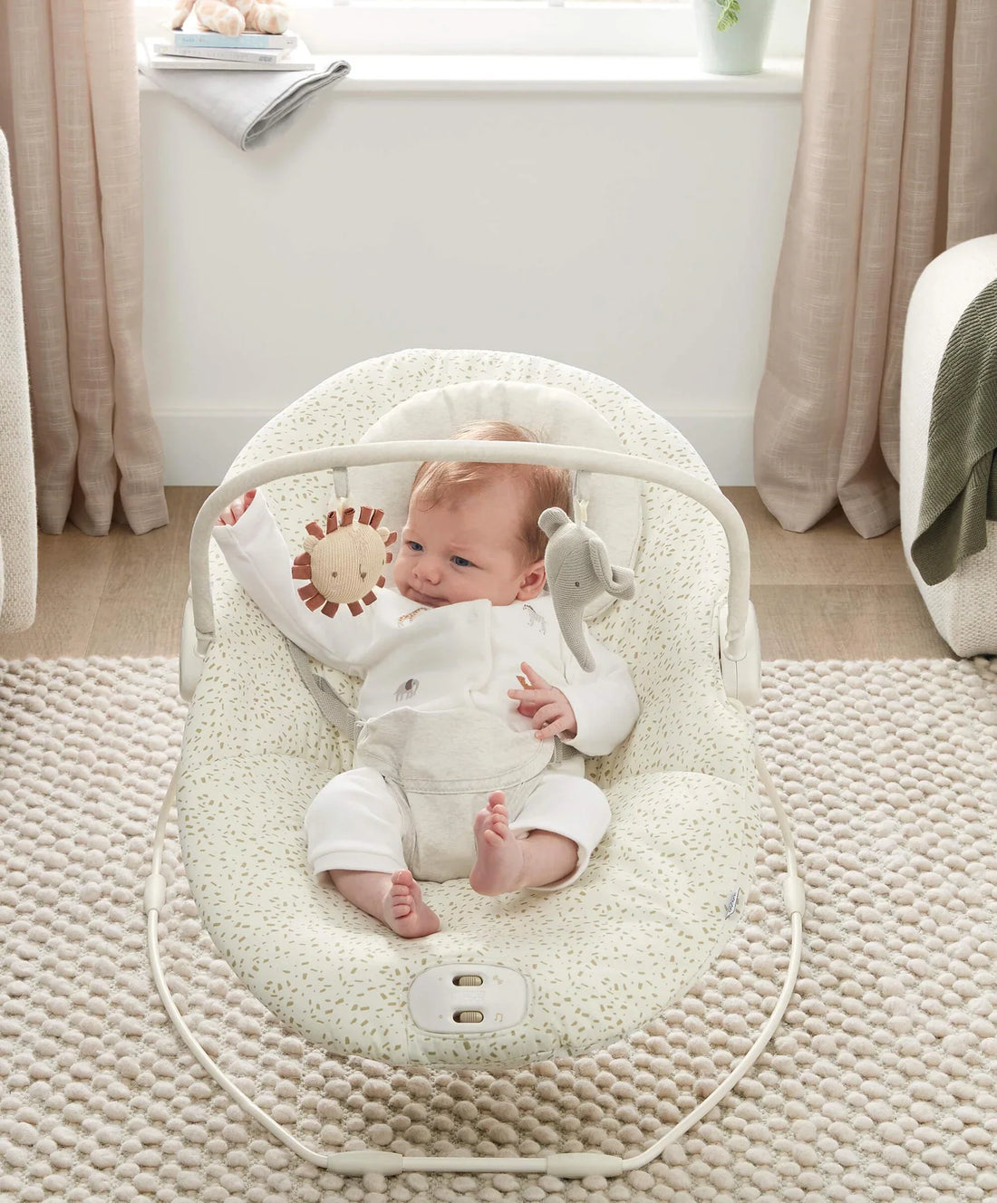 Mamas & Papas Born to be Wild Capella Bouncer Bouncer USA, Lebanon Babies