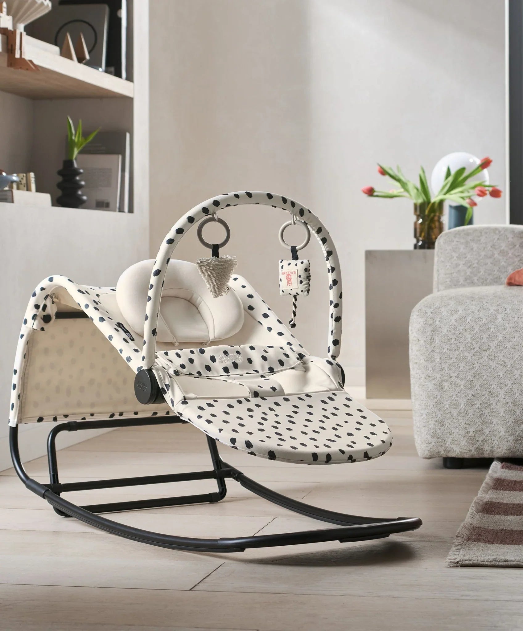 Mamas & Papas Mamas & Papas x Another Fox Tempo Bouncer - Cheetah Spot Rocker