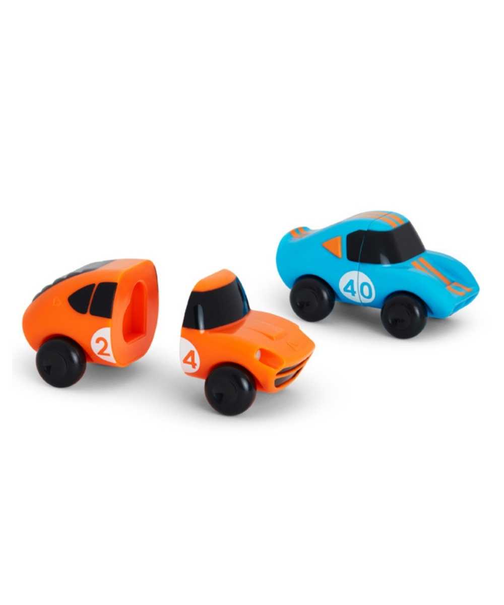Munchkin 2 Piece Magnet Motors Mix And Match Car Bath Toy, Blue/Orange Toys