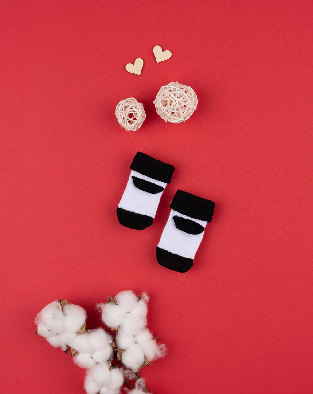 Prenatal Baby socks with "panda" rattle Sock