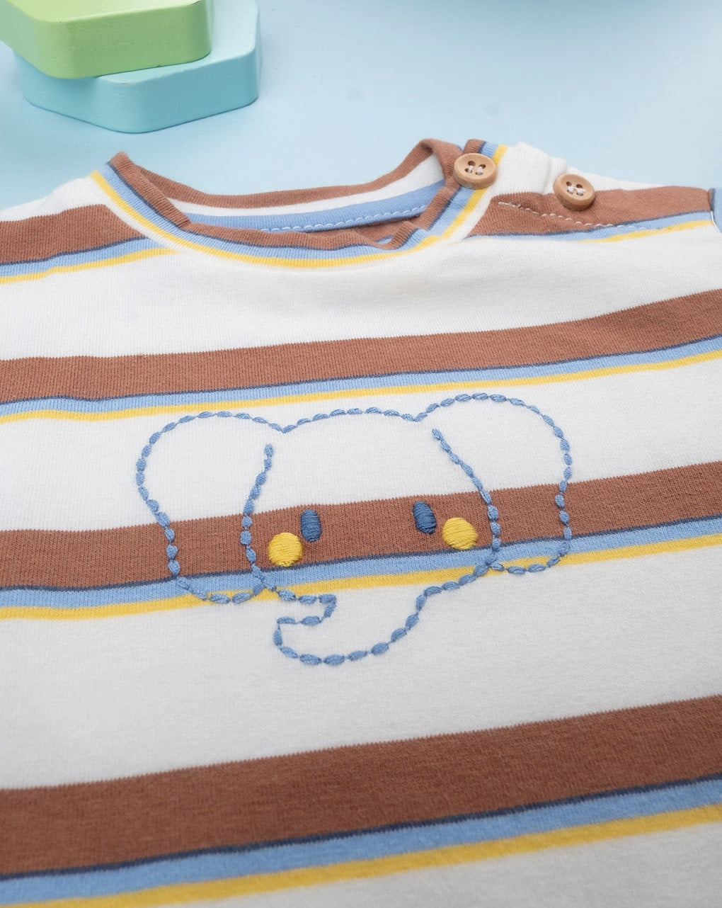 Brown elephant baby set