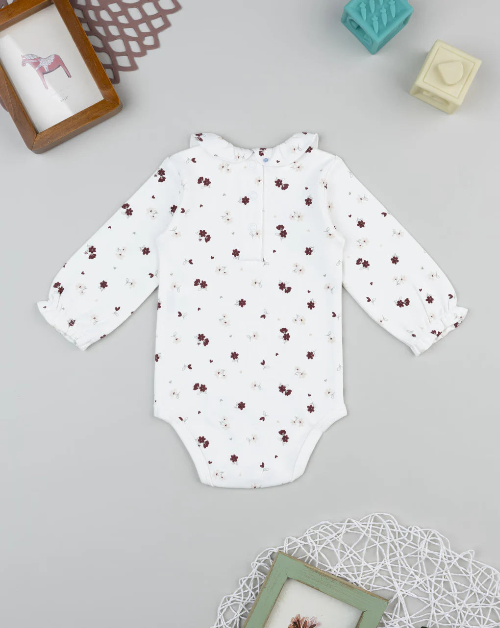 Prenatal Baby girl bodysuit with allover flowers Bodysuits & Overalls, clothing, AW25 P2