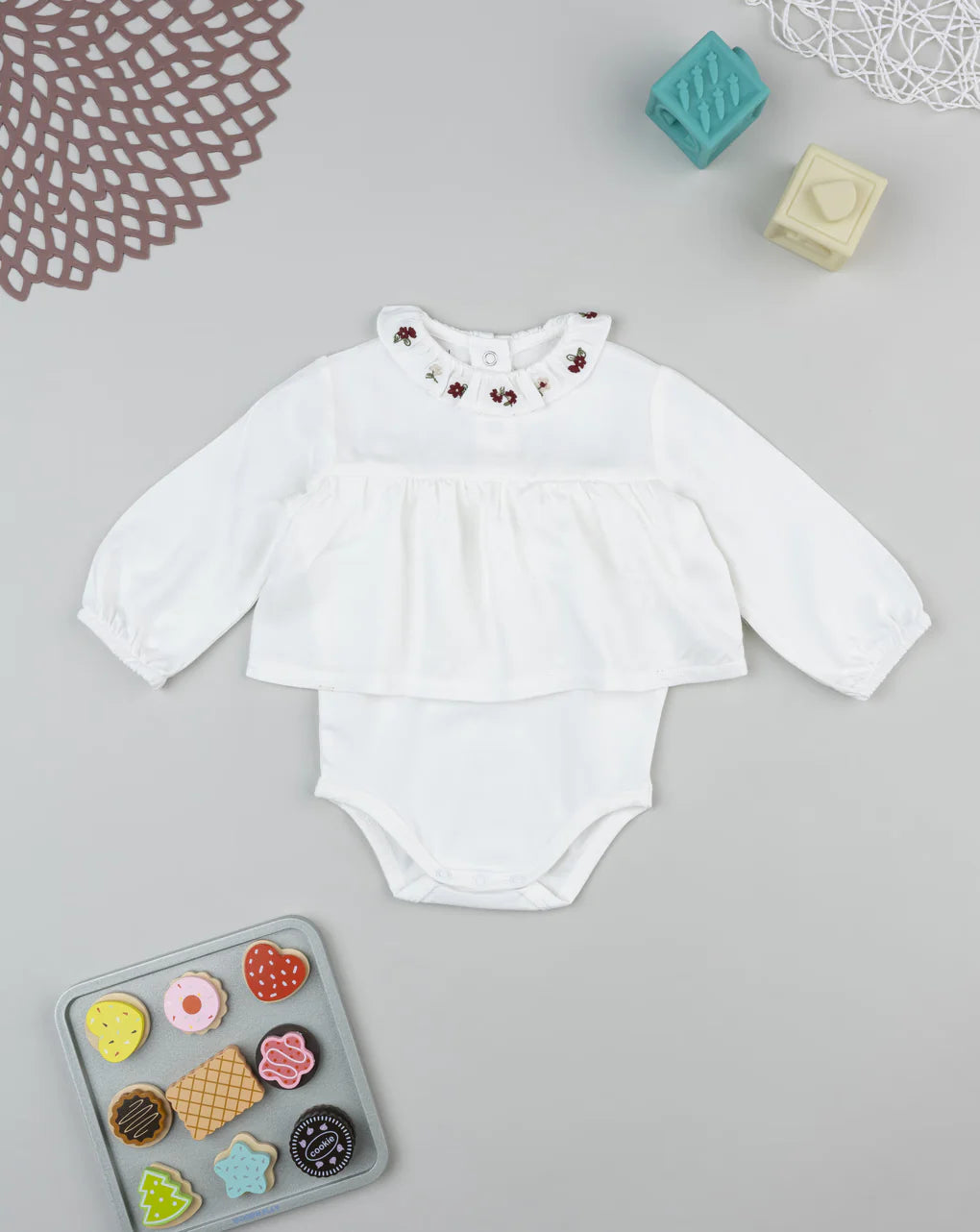 Prenatal White baby bodysuit with embroidered collar Bodysuits & Overalls, clothing, AW25 P2