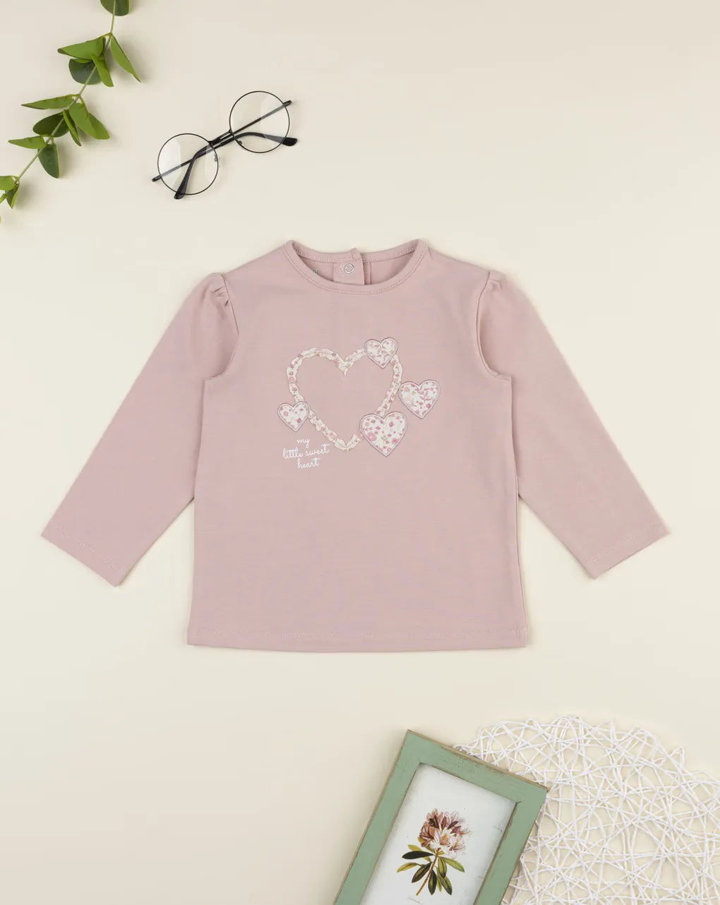 Prenatal Pink T-shirt with heart patches for girls