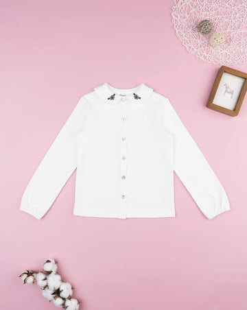 Prenatal White girl's shirt with flower embroidery