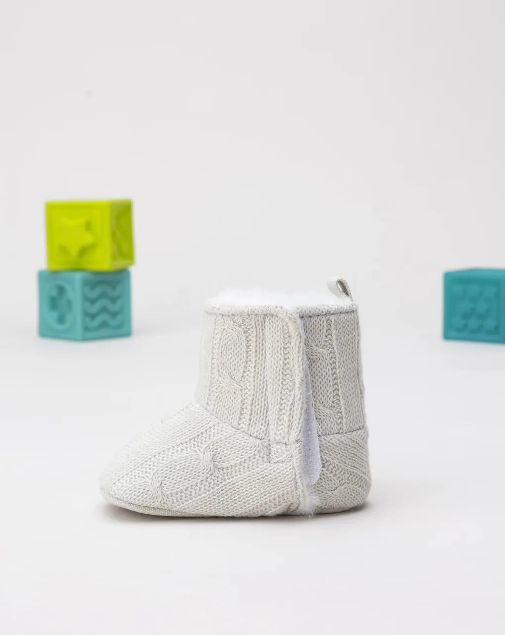 Prenatal Beige tricot boot for newborns