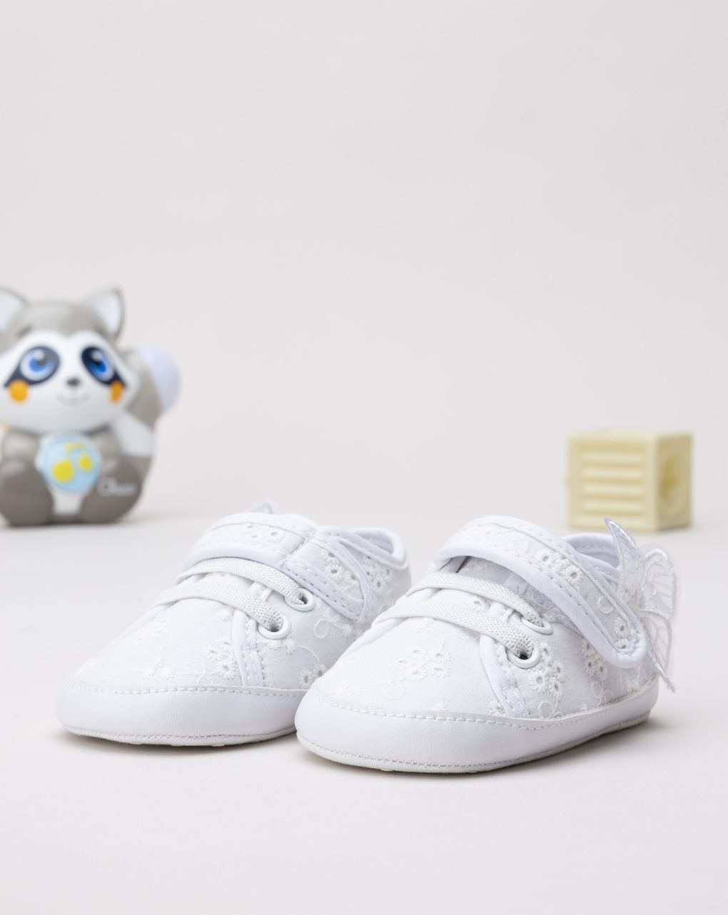 Prenatal Girl Broderie Anglaise Bootie