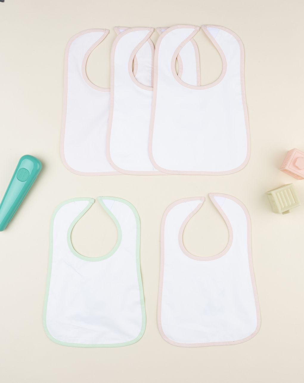 Prenatal Pack of 5 Girl Romantic Laminated Bib