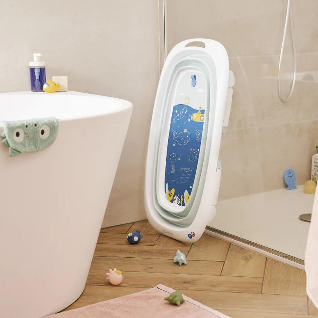 Badabulle Foldable Baby Bathtub | Prenatal, Babies, Nusring, Cybex, Avent Bathtub