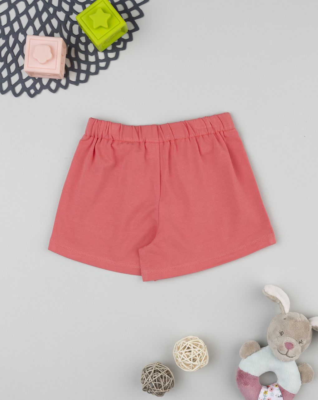 Prenatal Coral shorts for girls with lettering