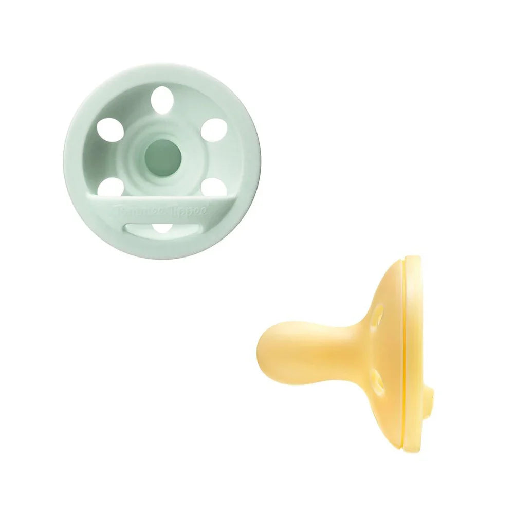 Tommee Tippee 2-Pack Breast-Like Pacifiers, Multicolor , 0-6 Months