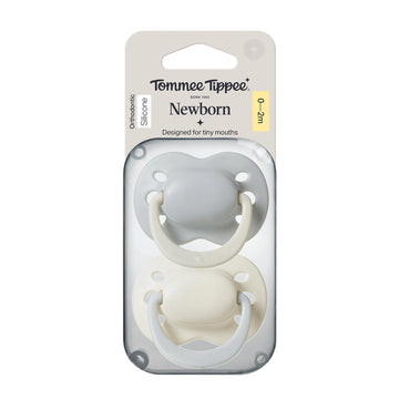 Tommee Tippee Newborn Soother 0-2m Girl Pack of 2 Assorted
