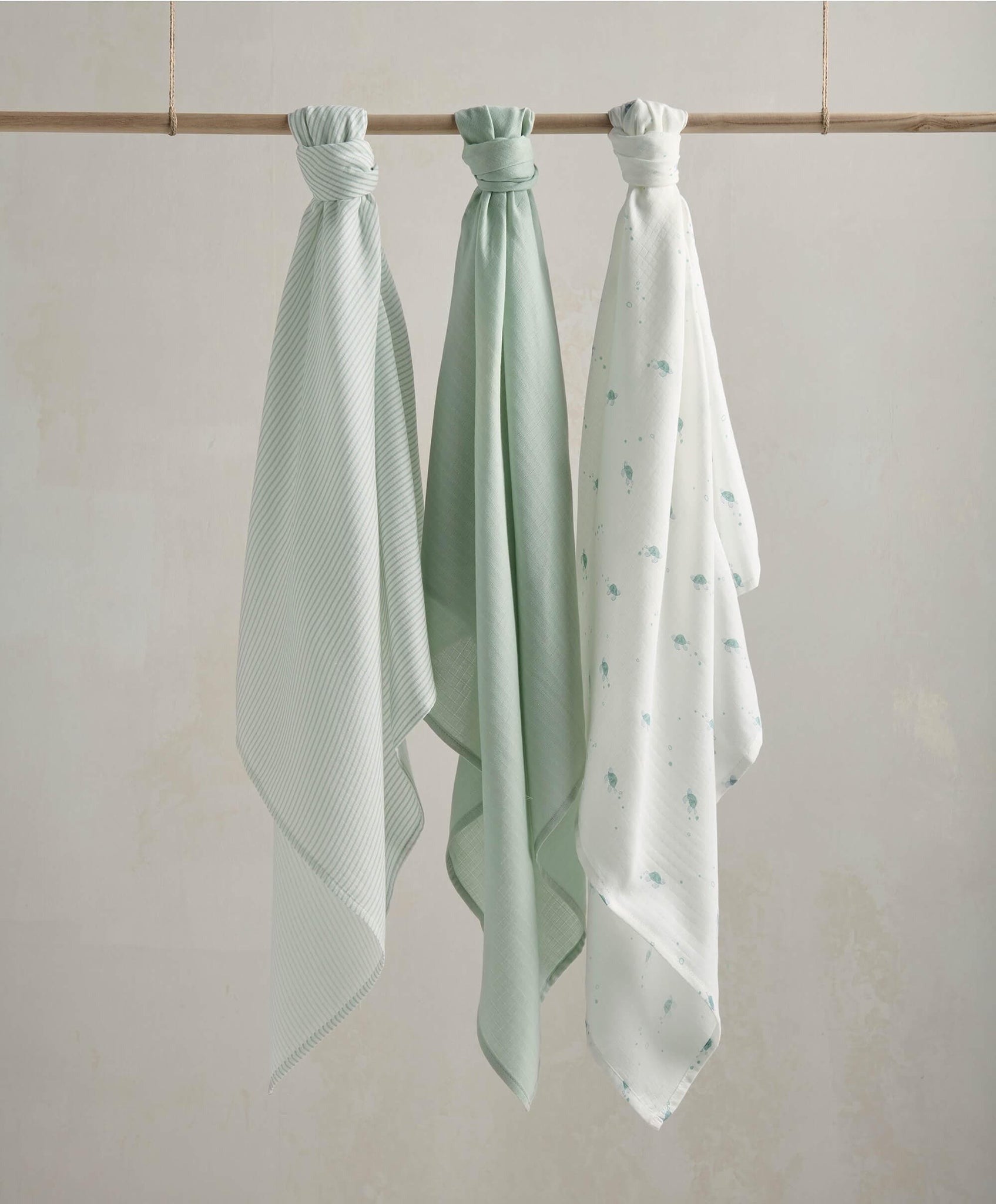Mamas & Papas Large Turtle Muslin Cloths Pack of 3 | Prenatal, Babies, Nusring, Cybex, Avent Muslin Cloth