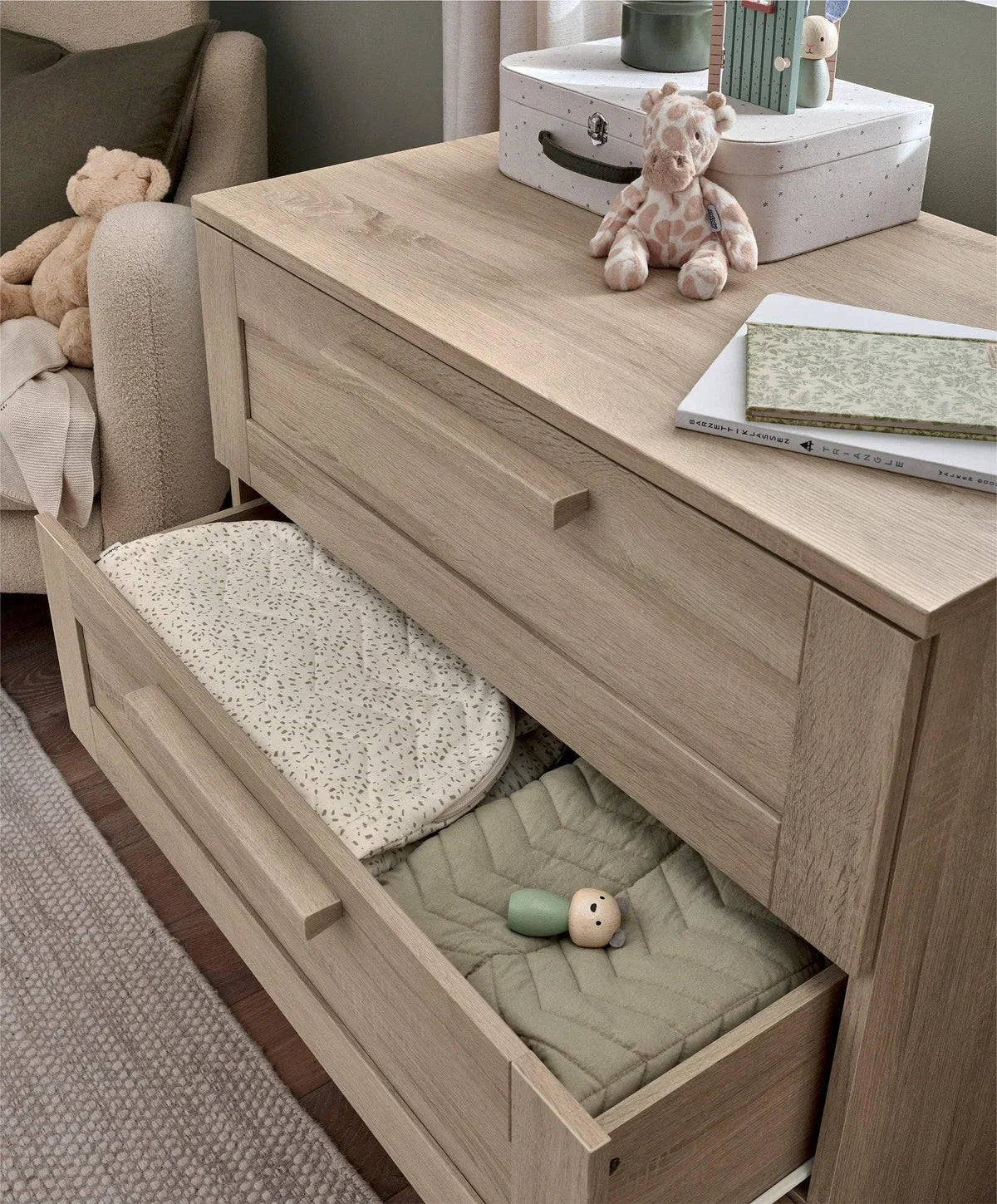 Mamas & Papas Atlas Dresser Changer - Light Oak | Prenatal, Babies, Nusring, Cybex, Avent Dresser