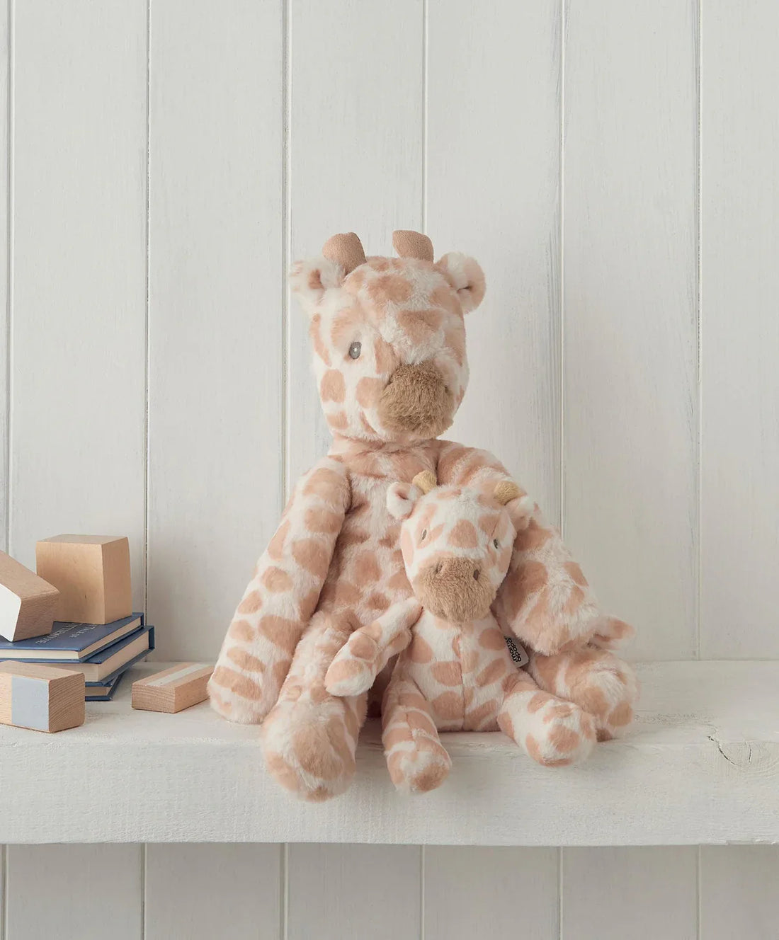Mamas & Papas Welcome to the World Small Beanie Toy - Giraffe | Prenatal, Babies, Nusring, Cybex, Avent Soft Toy