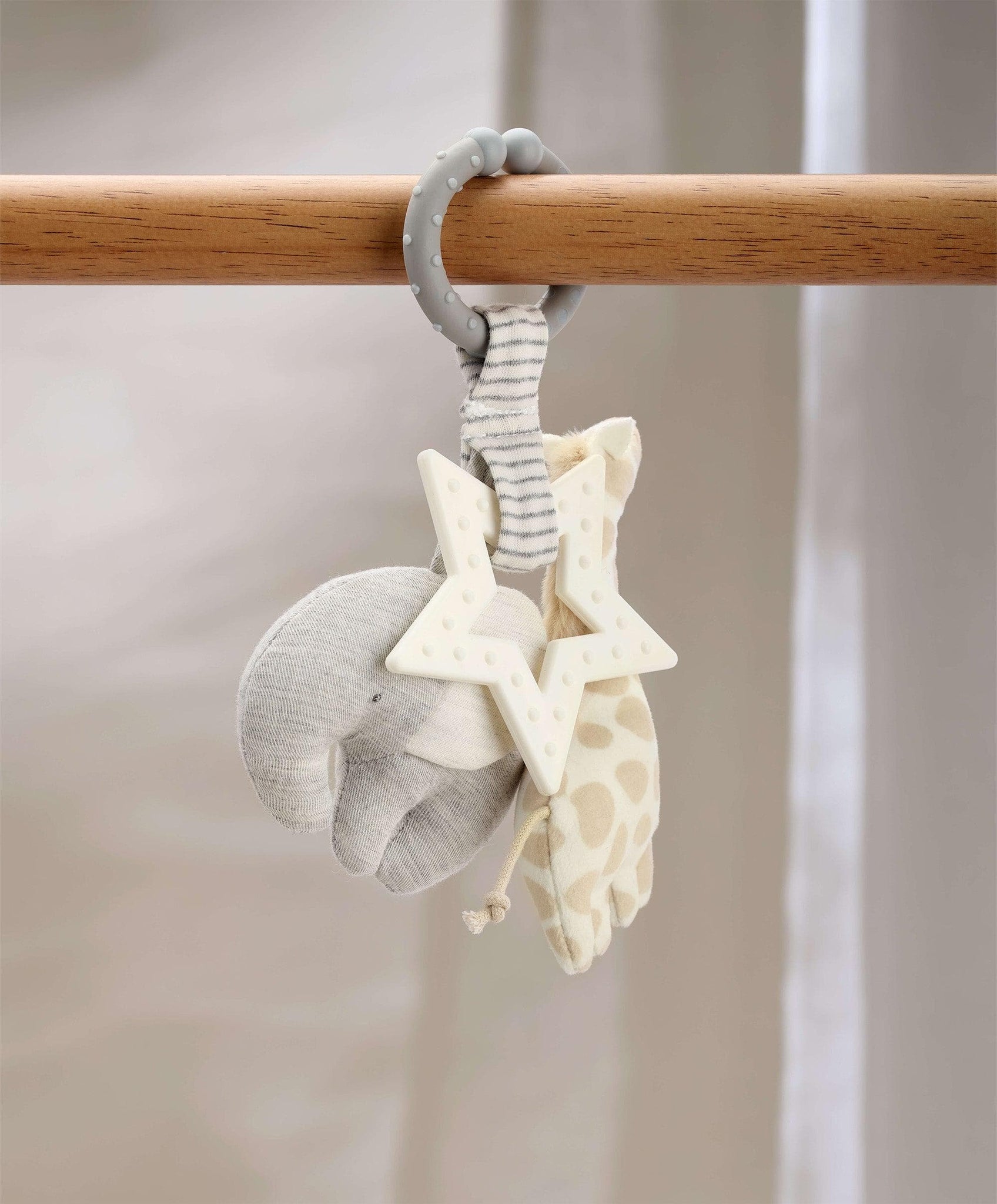 Mamas & Papas Welcome To The World Safari Linkie Soft Toy | Prenatal, Babies, Nusring, Cybex, Avent Plush & Soft Toy