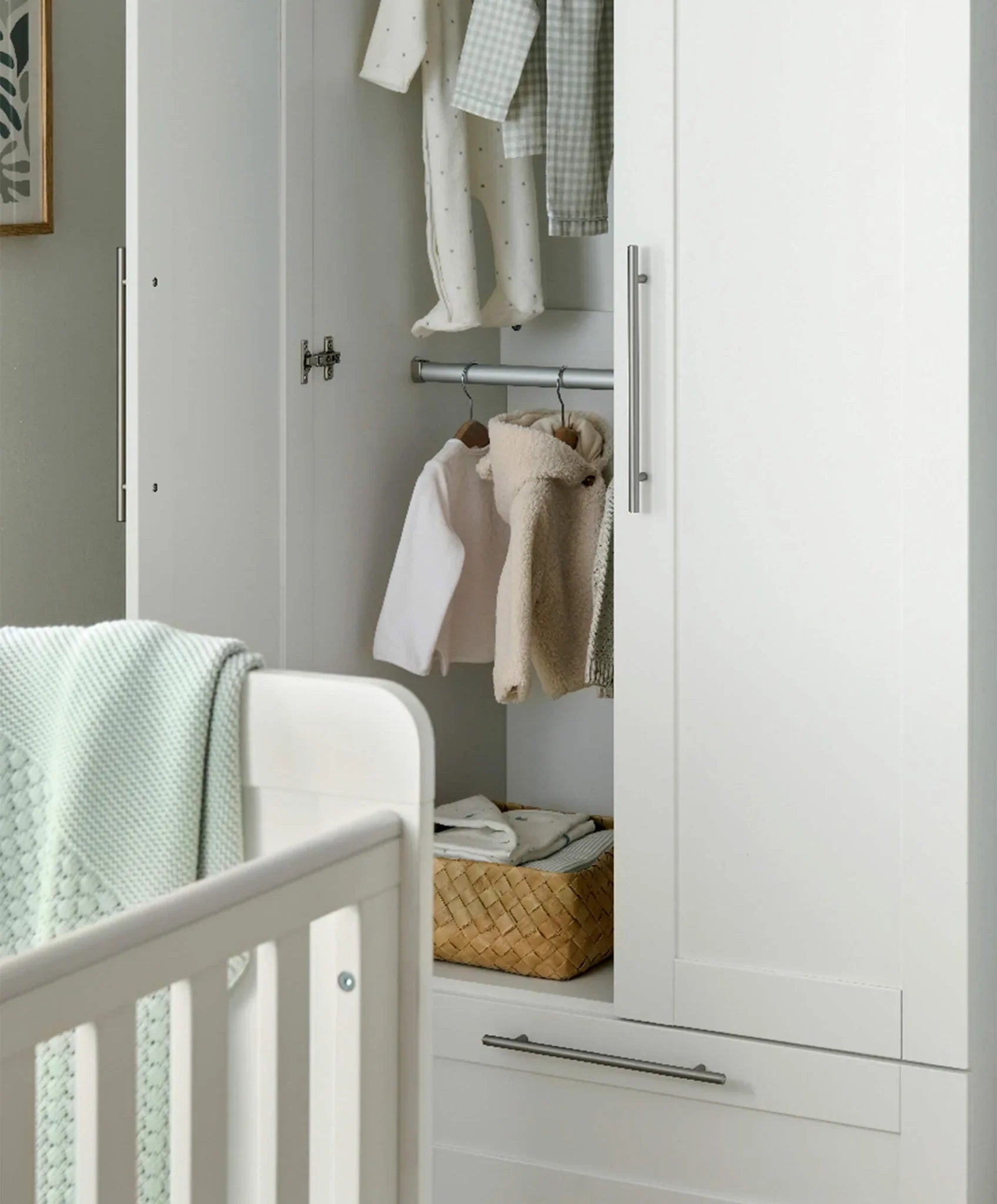 Mamas & Papas Hampden Wardrobe - White | Prenatal, Babies, Nusring, Cybex, Avent Wardrobe