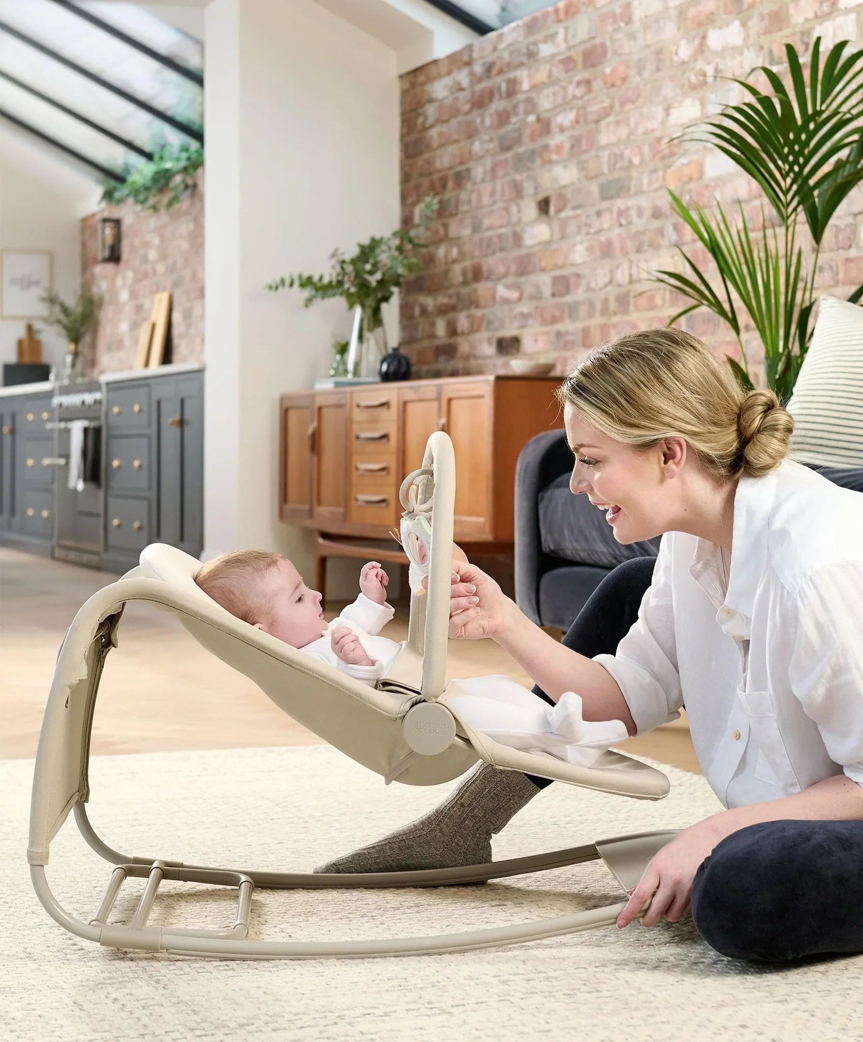 Mamas & Papas Tempo 3-in-1 Rocker/Bouncer | Prenatal, Babies, Nusring, Cybex, Avent Bouncer