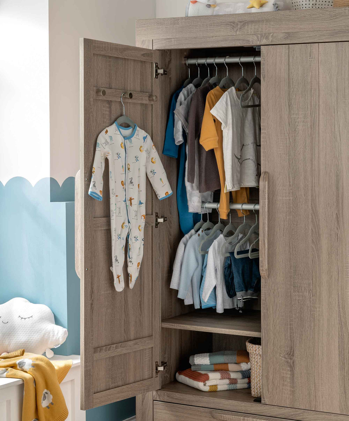 Mamas & Papas Franklin 2 Door Nursery Wardrobe with Drawer - Grey Wash | Prenatal, Babies, Nusring, Cybex, Avent Nursery Furniture