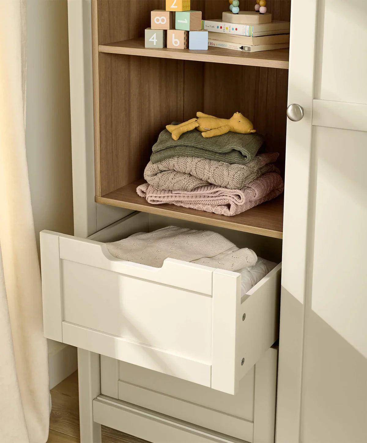 Mamas & Papas Harwell Wardrobe - Cashmere | Prenatal, Babies, Nusring, Cybex, Avent Wardrobe