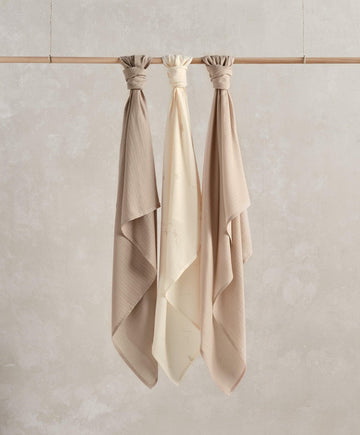 Mamas & Papas Large Muslin Squares Pack of 3 Welcome to the World Duckling | Prenatal, Babies, Nusring, Cybex, Avent Muslin Blanket