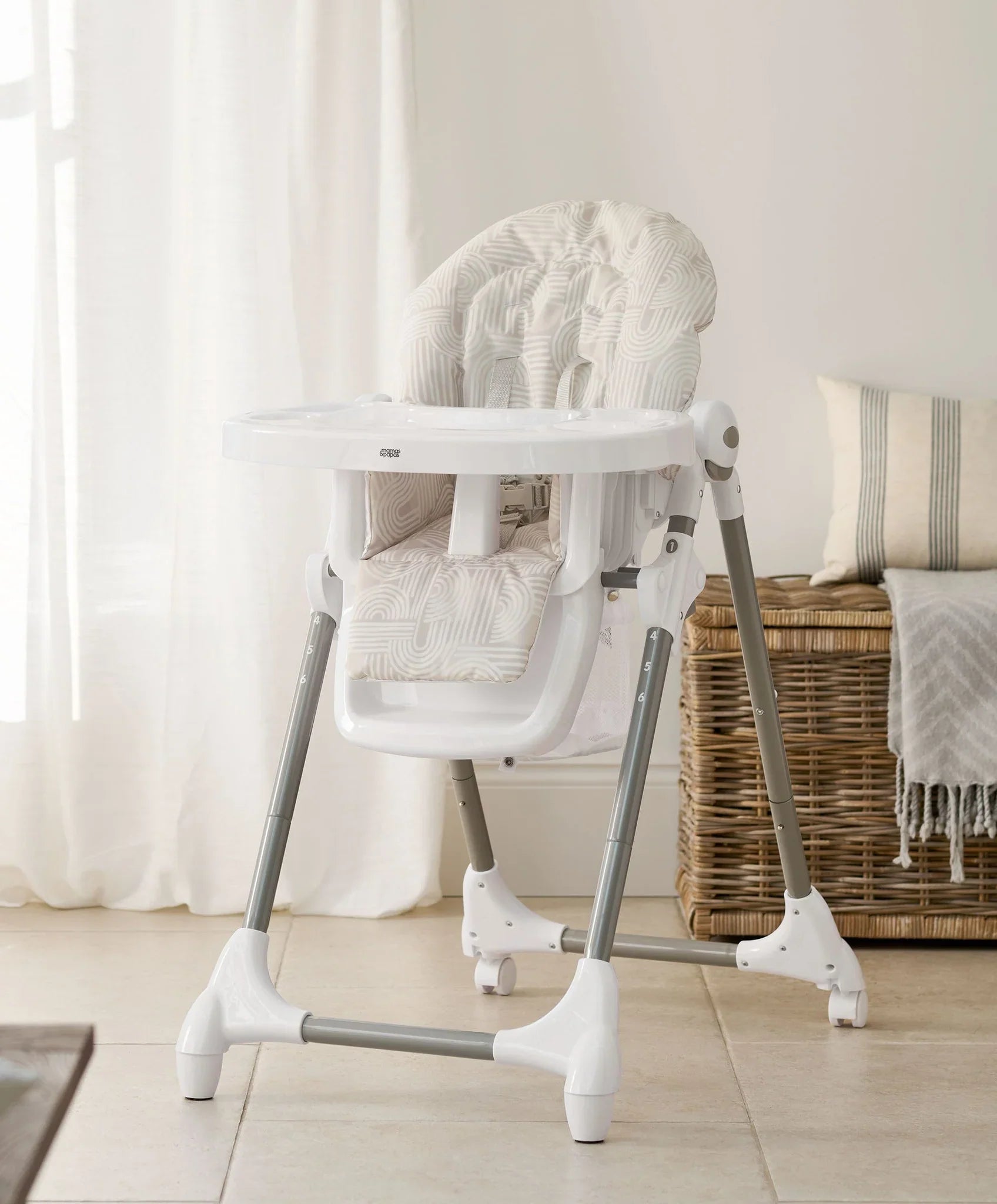 Mamas & Papas Snax Highchair  High Chair USA, Lebanon Babies