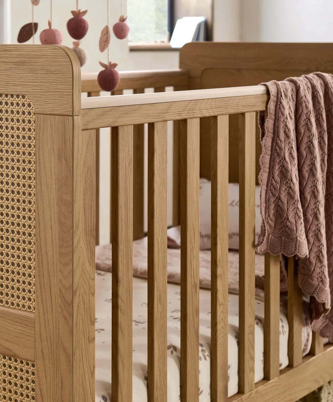 Mamas & Papas Esna Cotbed - Rattan Cot Bed