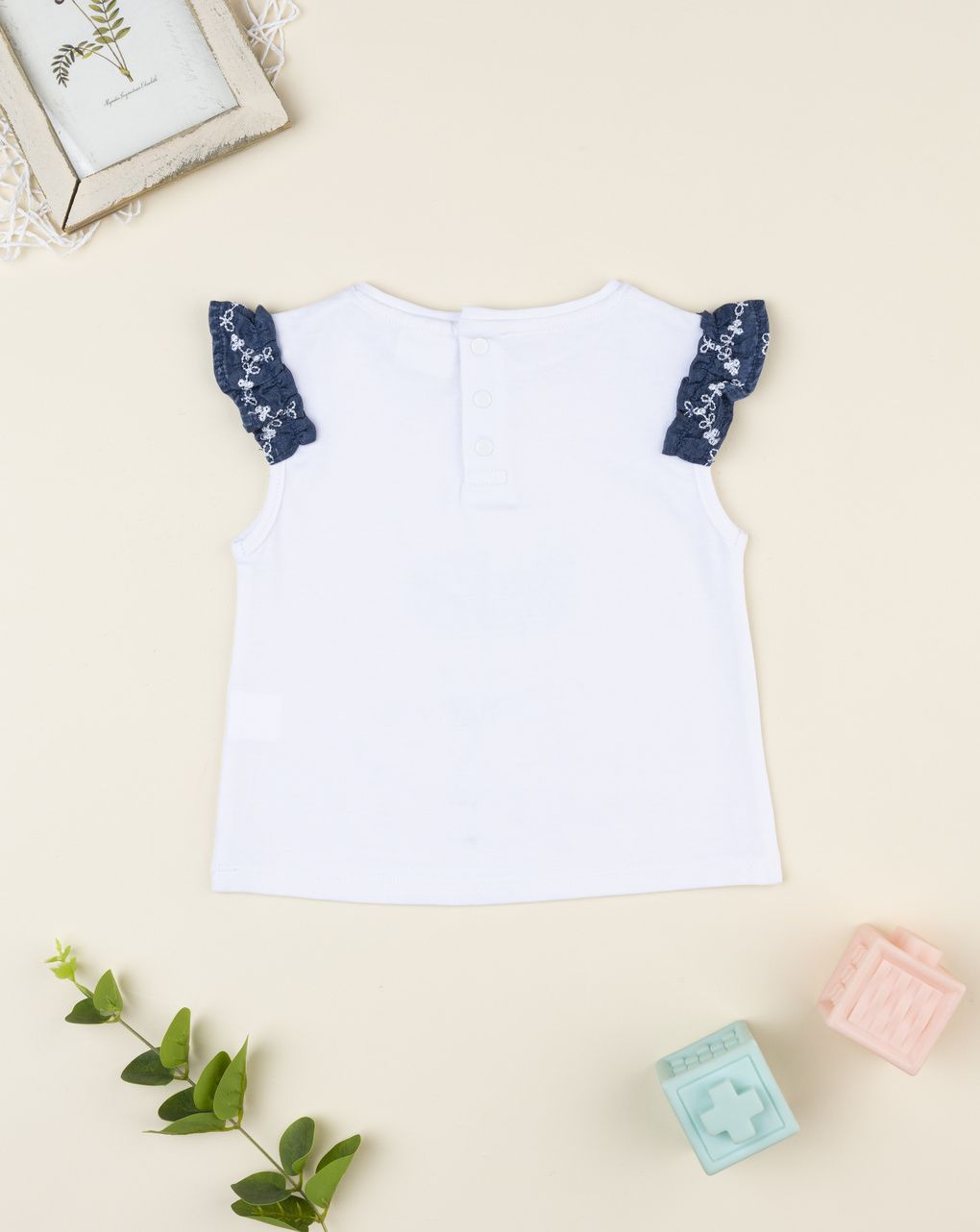 Prenatal White/blue floral t-shirt for girls
