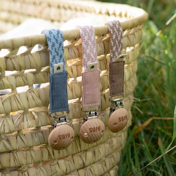 Bibs Pacifier Clip Cloud - Iron | Prenatal, Babies, Nusring, Cybex, Avent Pacifier Clip