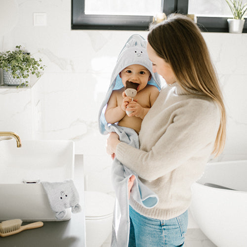 Babyono Bamboo Hooded Towel 100x100cm | Prenatal, Babies, Nusring, Cybex, Avent Bath Towel
