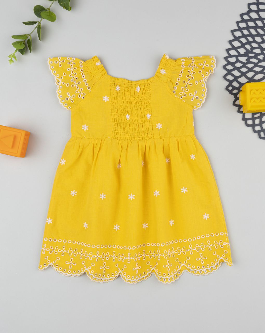 Prenatal Yellow embroidered poplin dress for girls