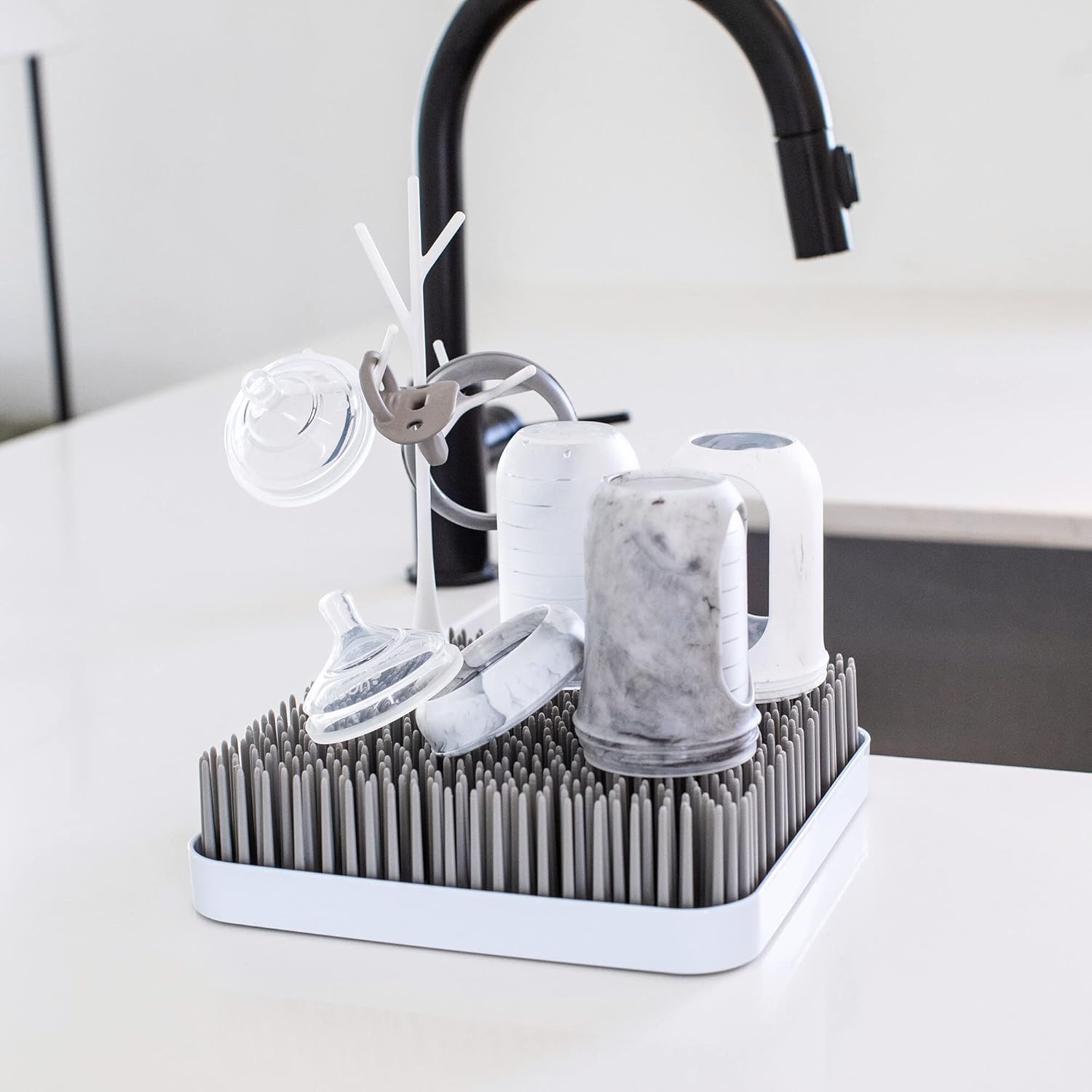 Boon Grass Countertop Baby Bottle Drying Rack | Prenatal, Babies, Nusring, Cybex, Avent Bottle Warmer/Sterilizer