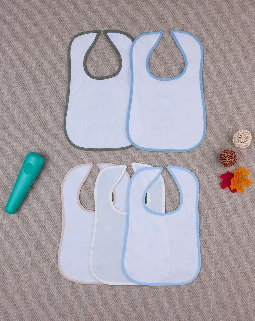 Prenatal Pack of 5 Large Plasticized Bibs | Prenatal, Babies, Nusring, Cybex, Avent Bib