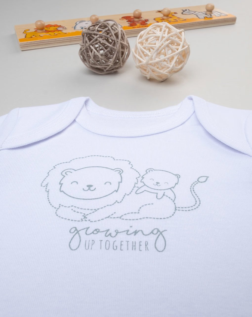 Prenatal Baby Bodysuit Lion - White | Prenatal, Babies, Nusring, Cybex, Avent Bodysuit