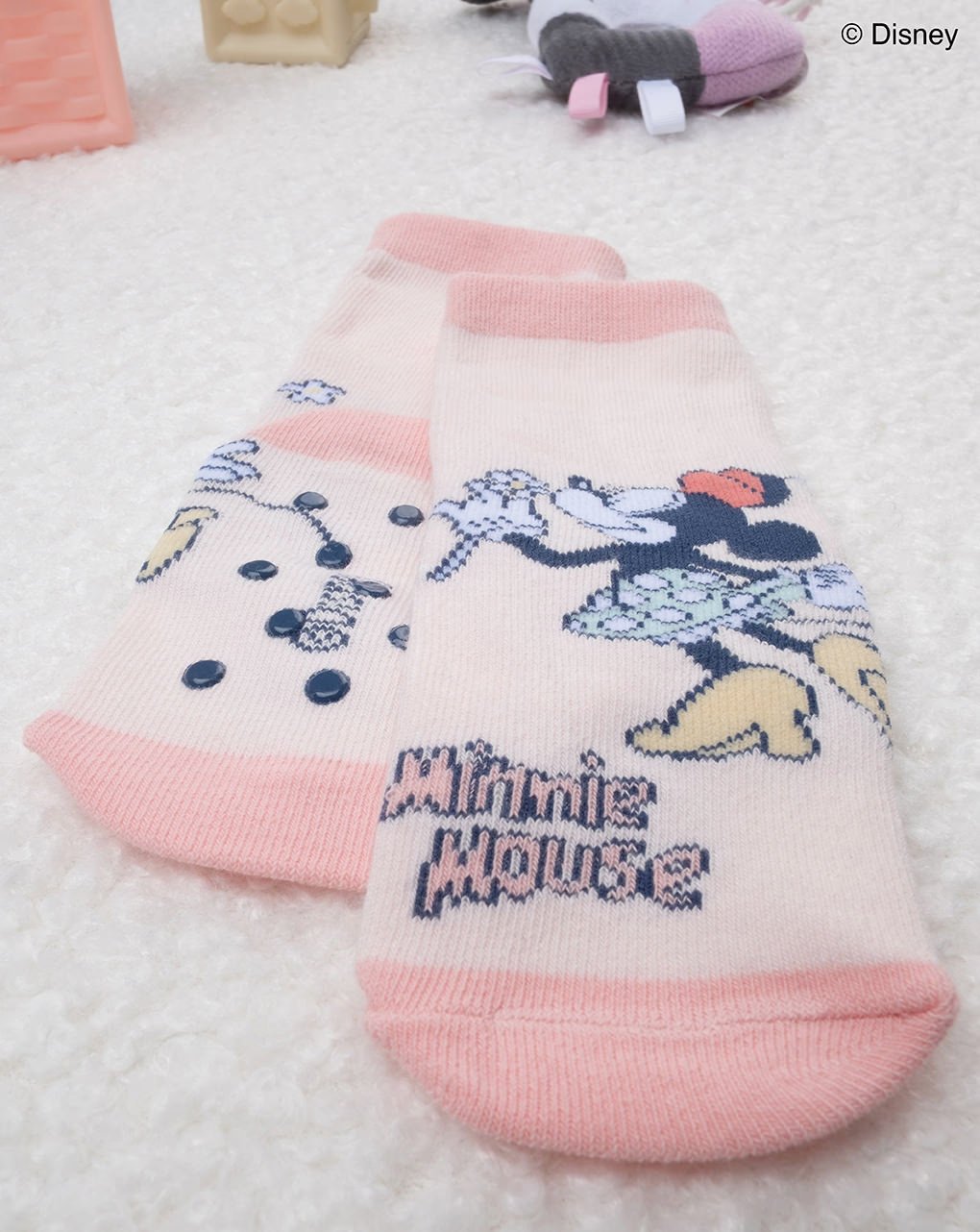 Prenatal Non-Slip Baby Minnie | Prenatal, Babies, Nusring, Cybex, Avent Shoes