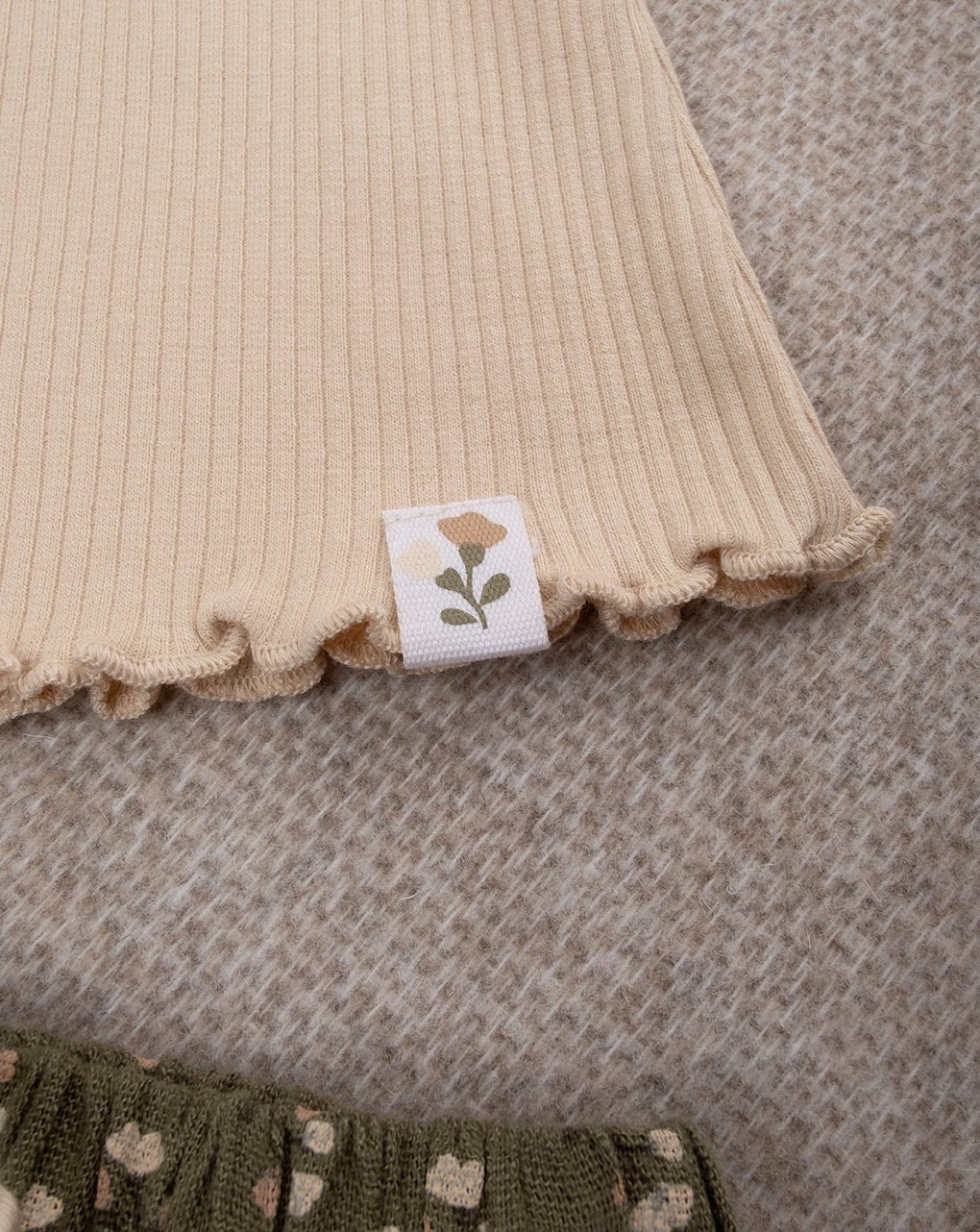 Prenatal Baby Girl Set - Beige & Green | Prenatal, Babies, Nusring, Cybex, Avent Outfit Set