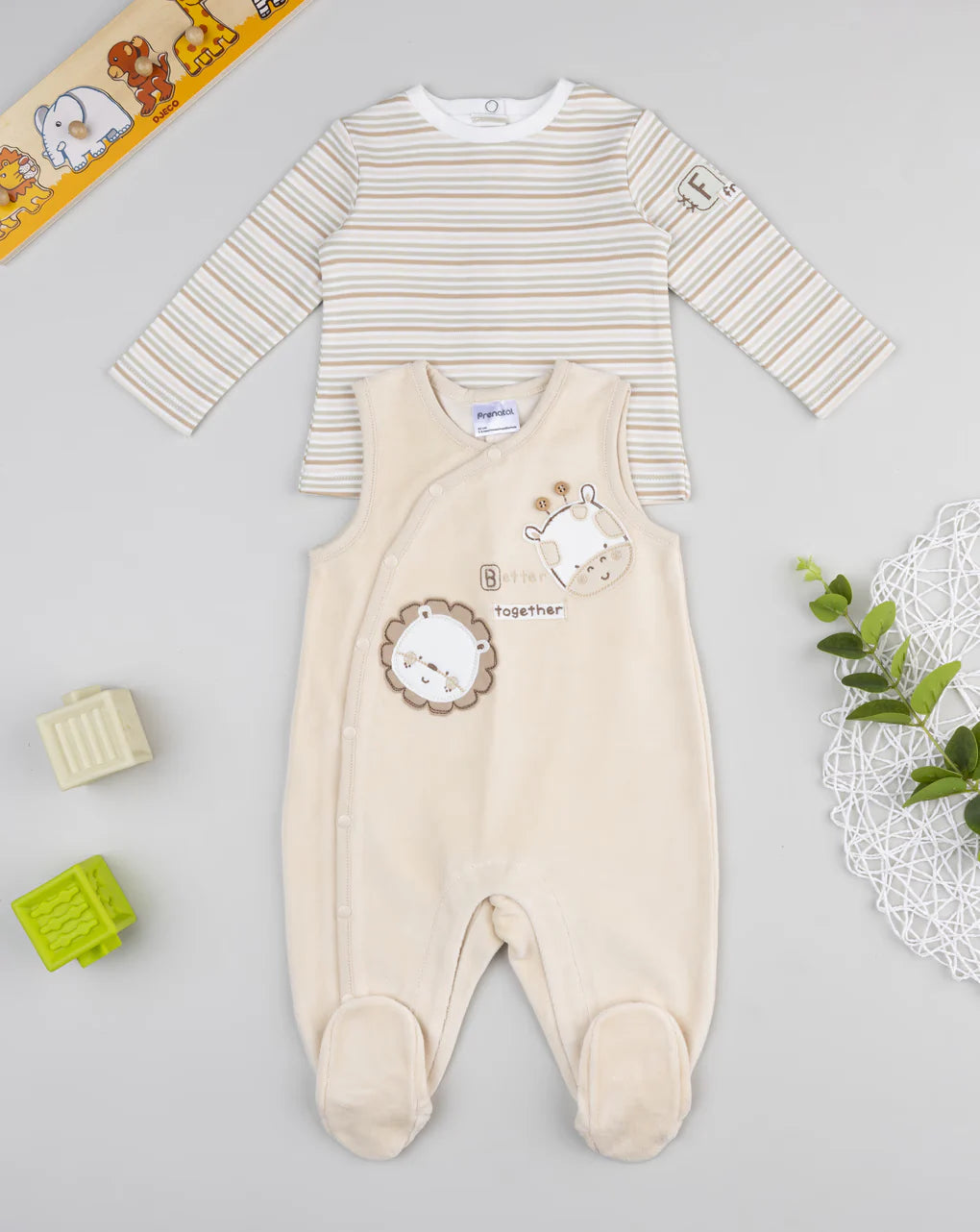 Prenatal Baby boy's beige giraffe/lion dungarees set Outdoor Set