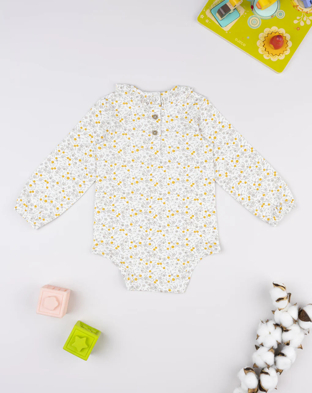 Prenatal Baby girl's bodysuit with little flowers Bodysuit