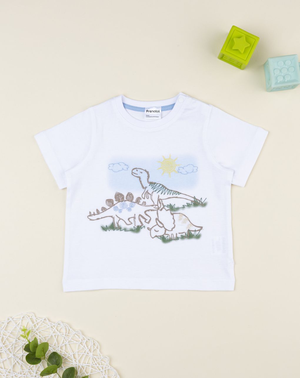 Prenatal Embroidered dinosaurs t-shirt for boys