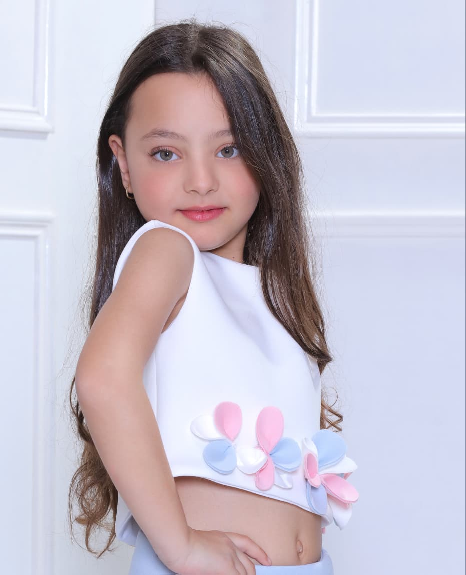 3D Handmade Flowers Top - White