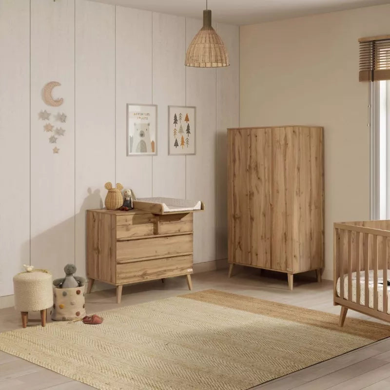 Martha Chest of Drawers - Oak Beechwood with Soft Close